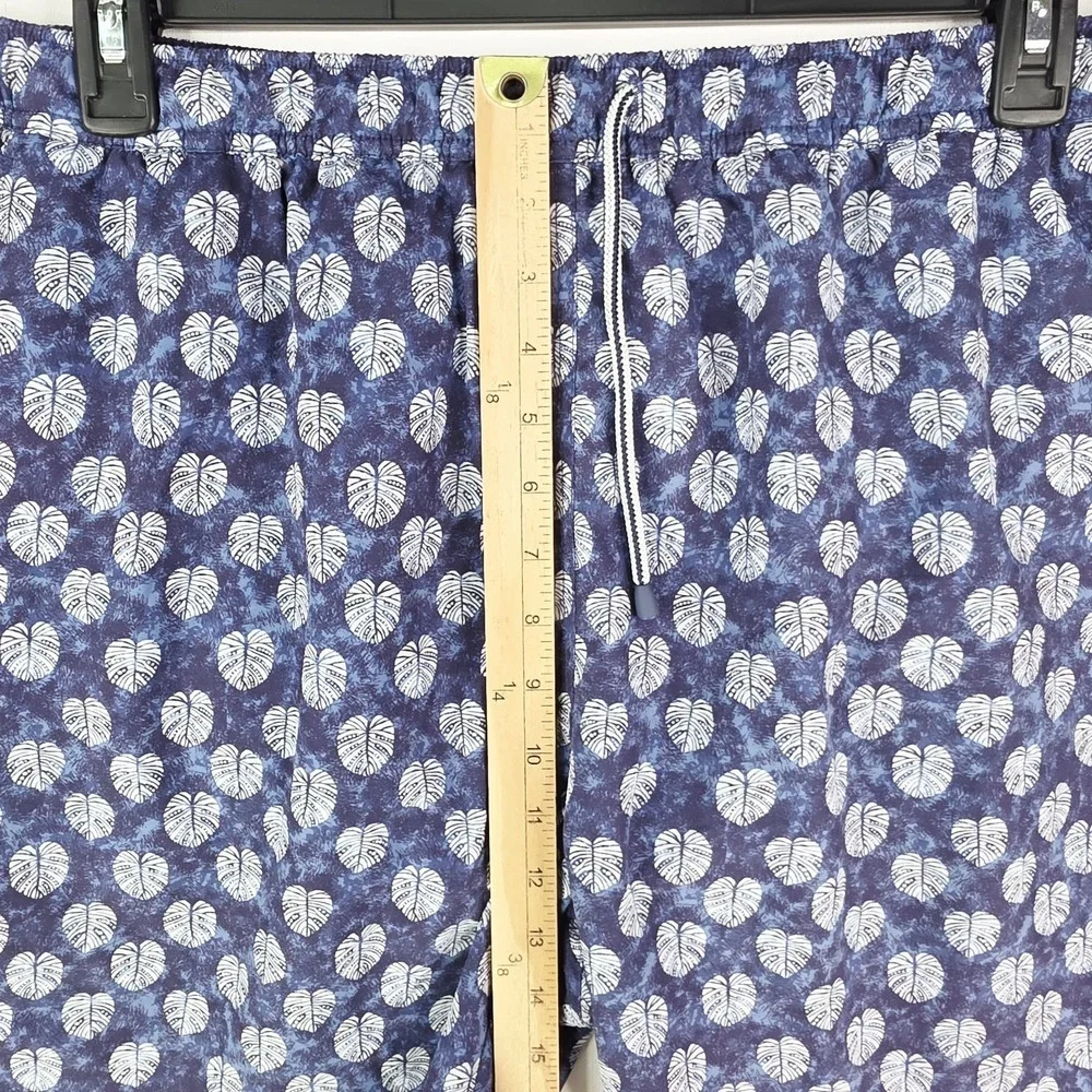 Peter Millar Seaside Shorts Men XL Blue Batik Leaf‎ Floral AOP Lined Swim Trunks